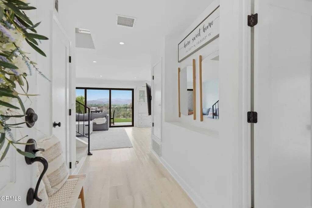 Condo in Thousand Oaks, California, United States 5 - 18900245