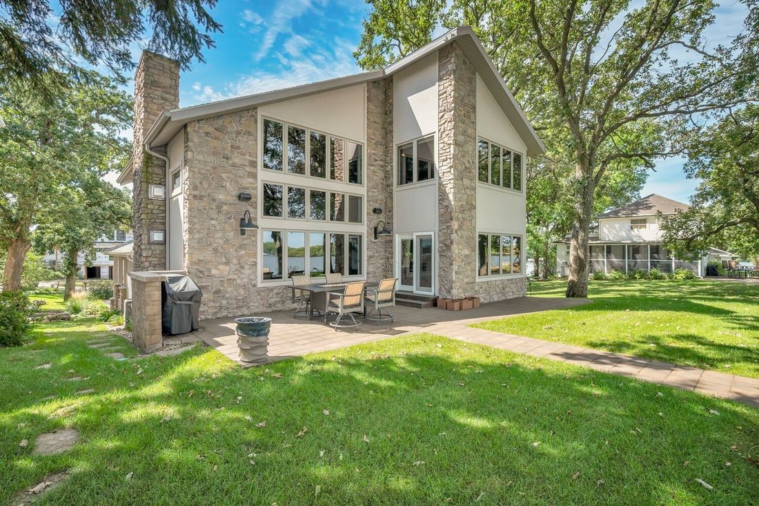 House in Wahpeton, Iowa, United States 1 - 16916308