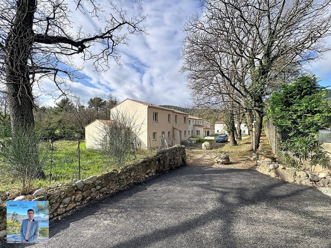 Villa à Seillans, Provence-Alpes-Côte d'Azur, France 3 - 18452581