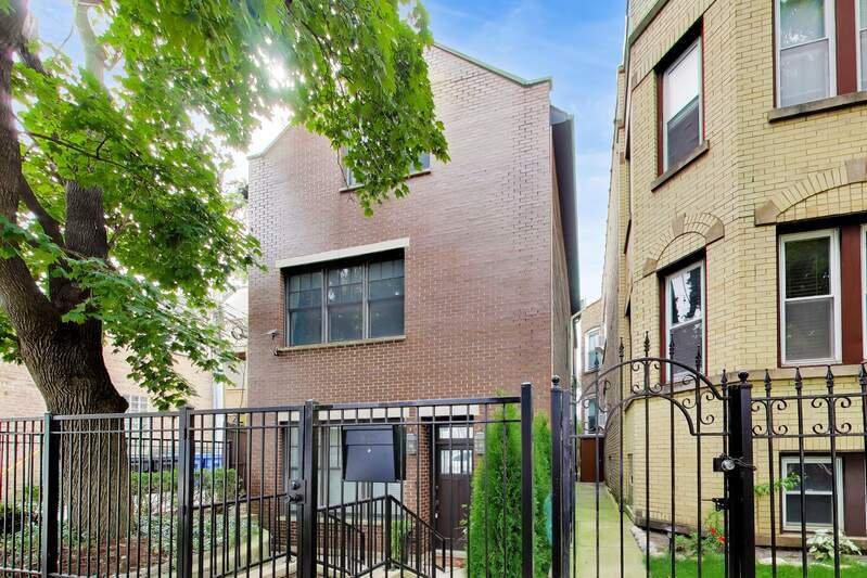House in Chicago, Illinois, United States 1 - 18902575