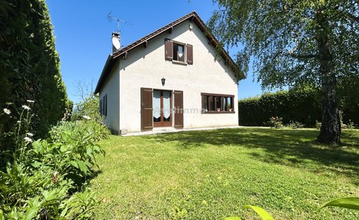 Maison à Orgerus, Île-de-France, France 1