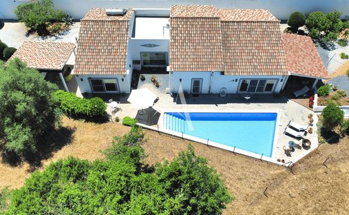 Villa in São Brás de Alportel, Algarve, Portugal 1