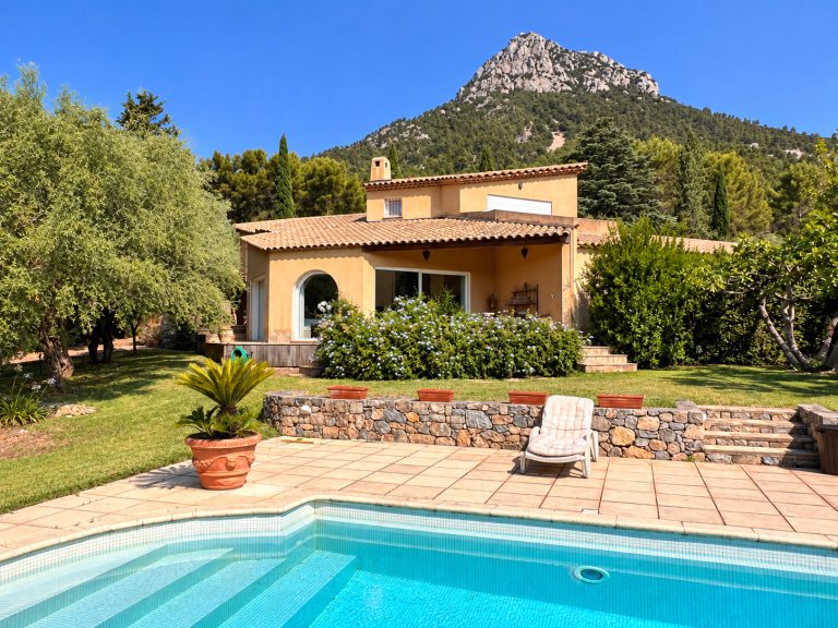 House in Valette Nord, La Valette-du-Var, France 4 - 18425793