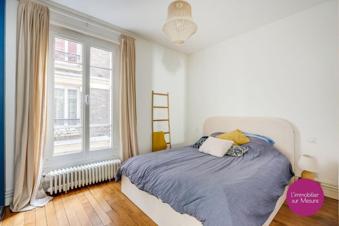 Apartment in Belleville-Saint Maur, Paris 11e Arrondissement, Paris 4 - 18897303