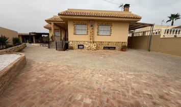 Chalet in Orihuela, Valencian Community, Spain 2