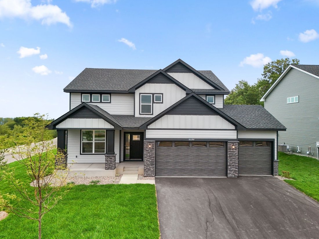 House in Woodbury, Minnesota, United States 1 - 18182461
