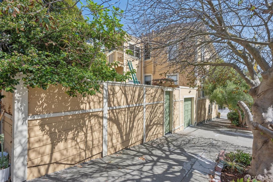Condo in San Francisco, California, United States 4 - 18898655