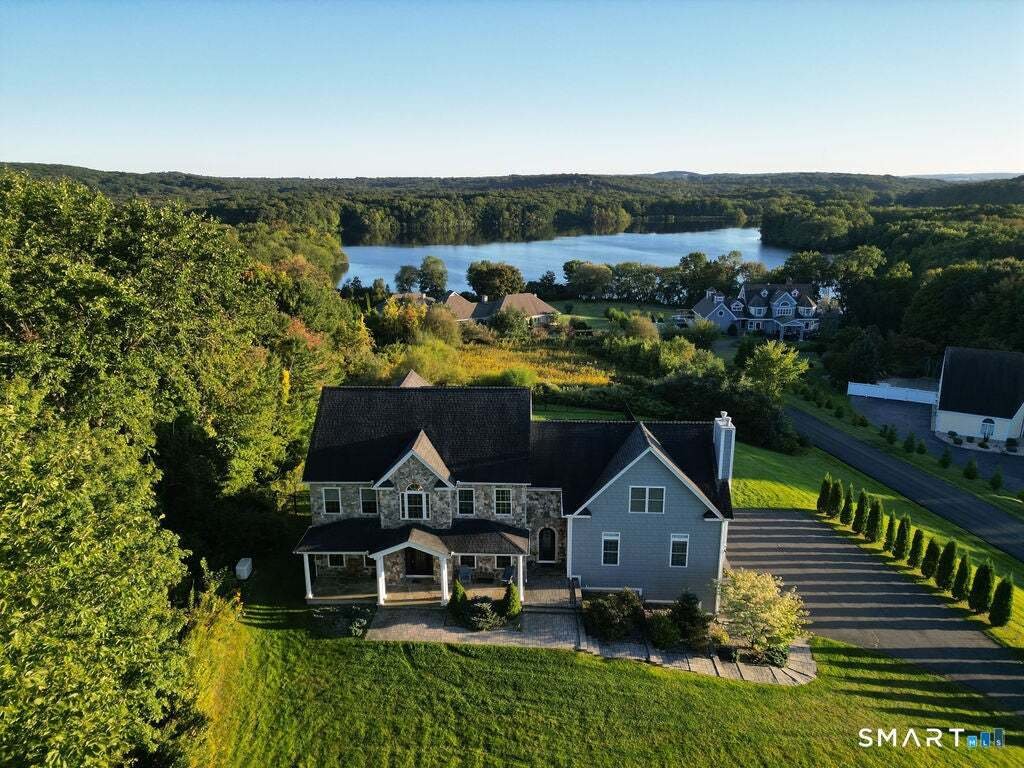 House in Wolcott, Connecticut, United States 2 - 18896029