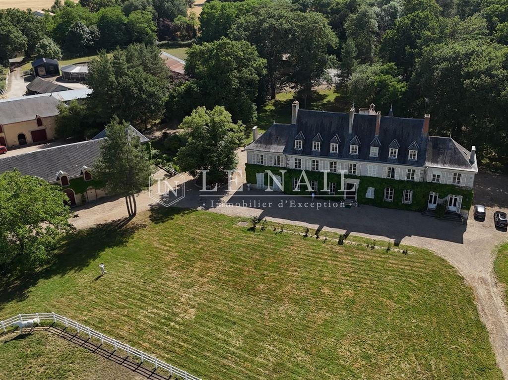Castle in Airvault, Nouvelle-Aquitaine, France 1 - 18901399
