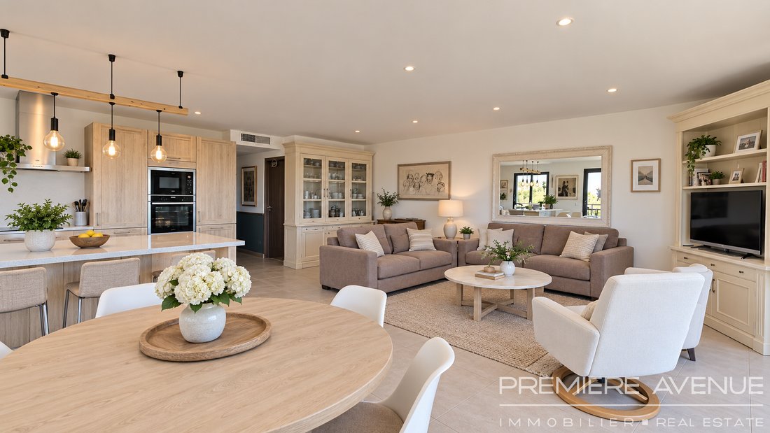 Apartment in Ville-Les Saquedes-Le Bouillonnet, Sainte-Maxime, France 3 - 18900256