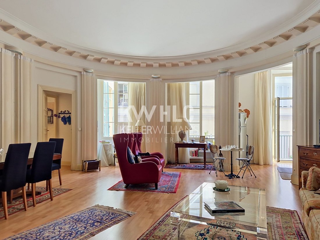Appartement à Nice, Provence-Alpes-Côte d'Azur, France 1 - 18902305