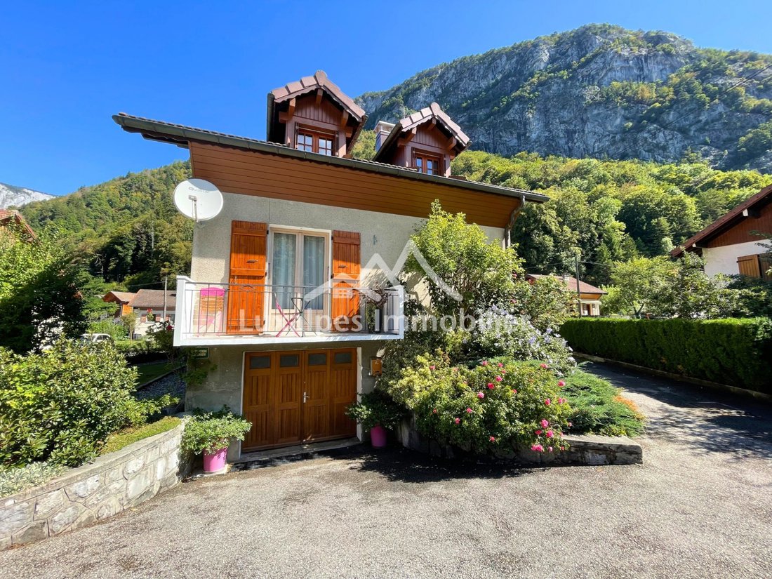 Apartment in Sud, Thones, France 1 - 18902478