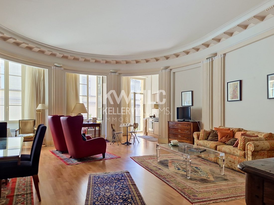 Appartement à Nice, Provence-Alpes-Côte d'Azur, France 2 - 18902305