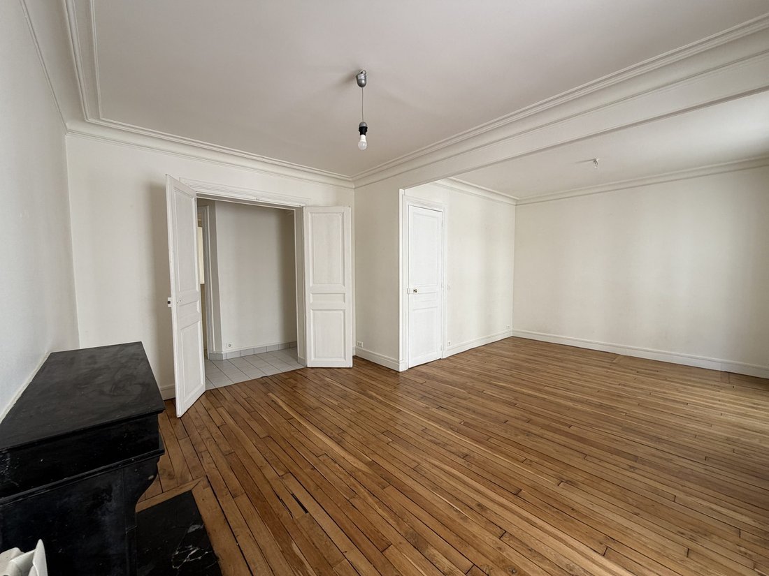 Appartamento a Violet Commerce, Paris 15e Arrondissement, Parigi 4 - 18902429