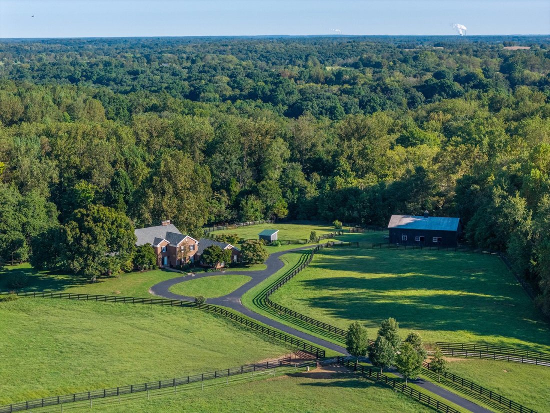 Casa a Crestwood, Kentucky, Stati Uniti 4 - 18897929
