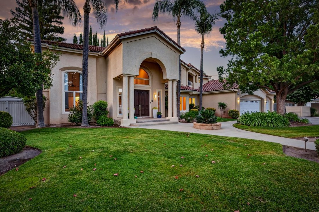 House in Fresno, California, United States 4 - 18898805
