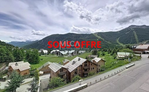 Apartment in Saint-Etienne-de-Tinée, Provence-Alpes-Côte d'Azur, France 1