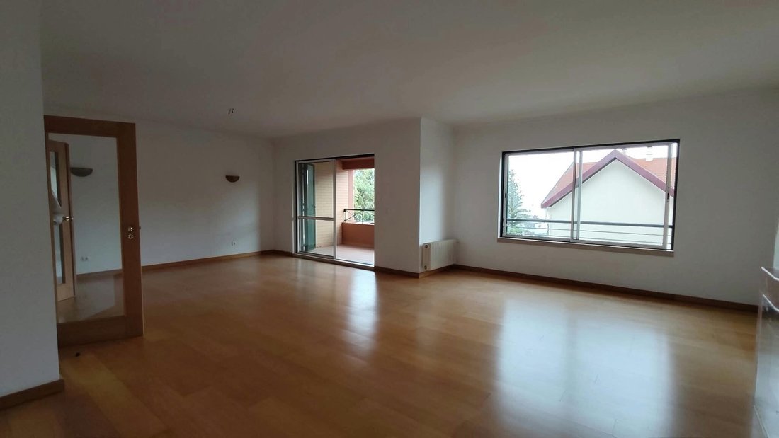 Apartment in Estoril, Cascais e Estoril, Lisbon 2 - 18543994