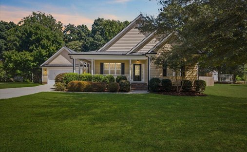 House in Willow Springs, North Carolina, United States 1