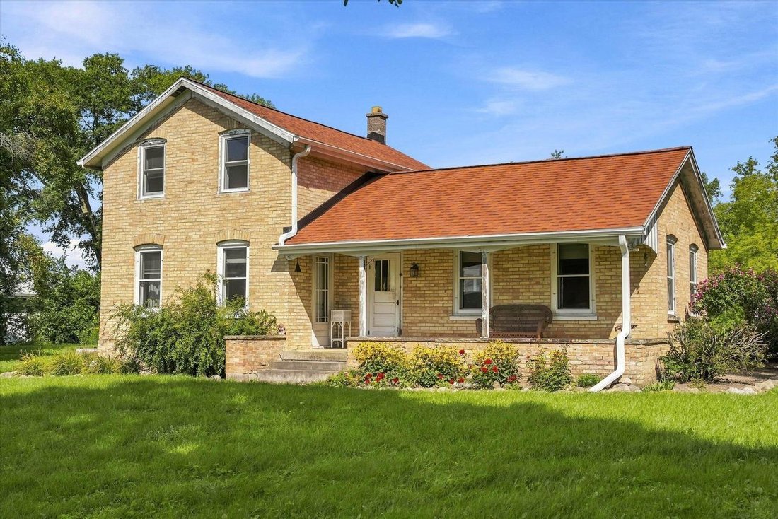 House in Caledonia, Wisconsin, United States 4 - 18898647