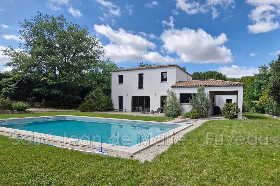 Villa in Rousset, Provence-Alpes-Côte d'Azur, France 2 - 18896962