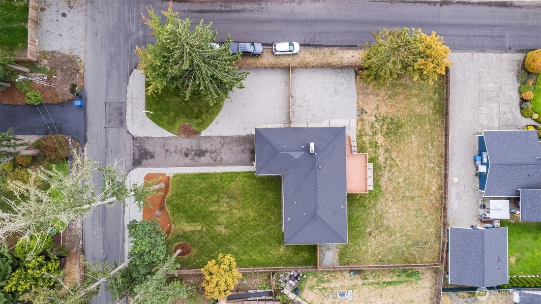 House in Puyallup, Washington, United States 4 - 18896252