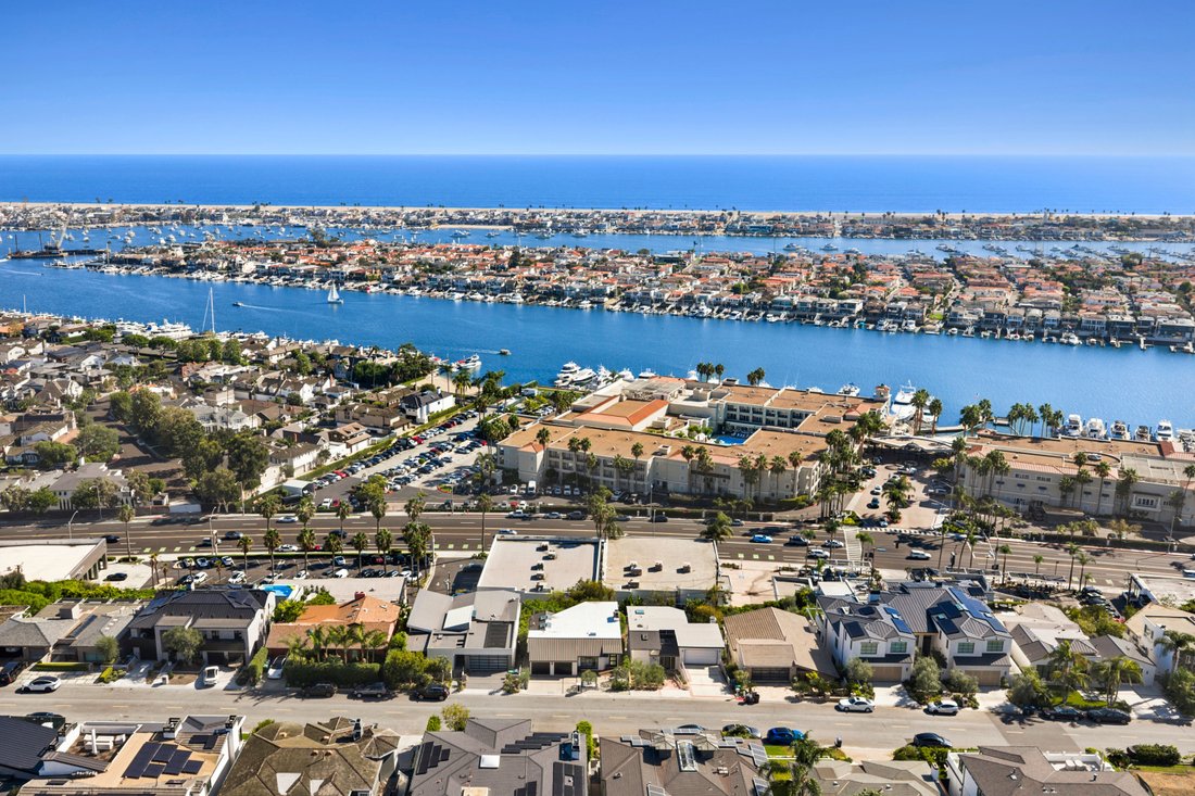 Casa a Newport Beach, California, Stati Uniti 2 - 18897215