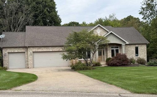 House in Forest Hills, Michigan, United States 1