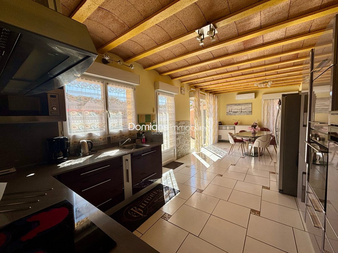 Villa in Saint-Cyprien, Occitania, France 5 - 18902456