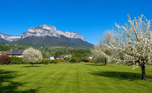 Maison à Ouest, La Ravoire, France 1