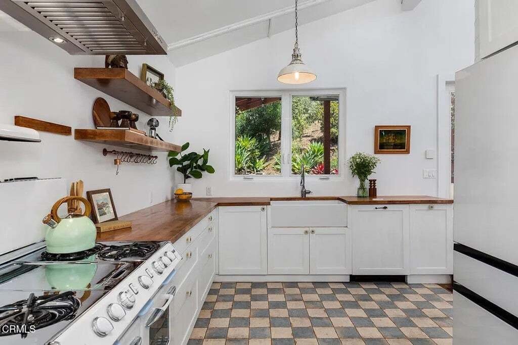 House in Los Angeles, California, United States 4 - 18899888