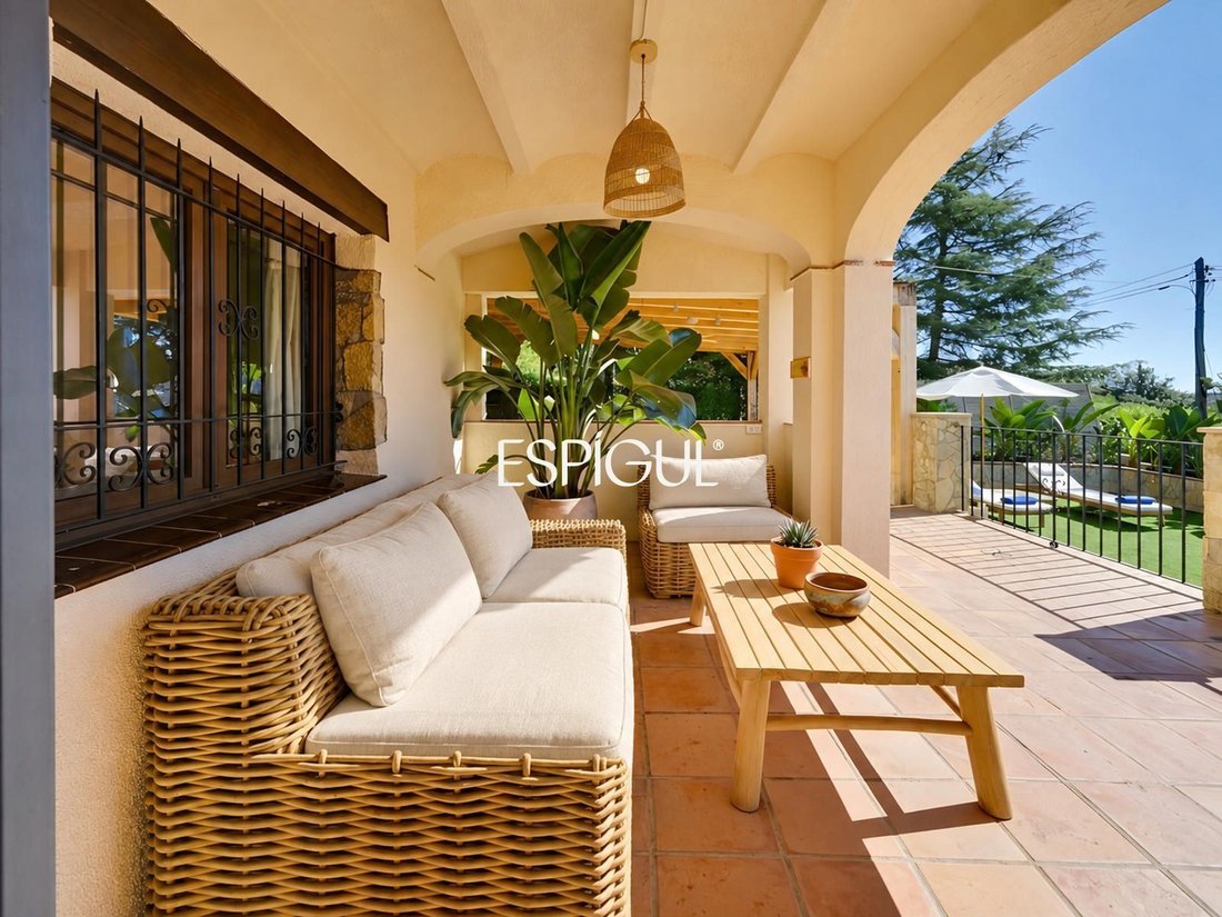 Villa a Girona, Catalogna, Spagna 3 - 18895844