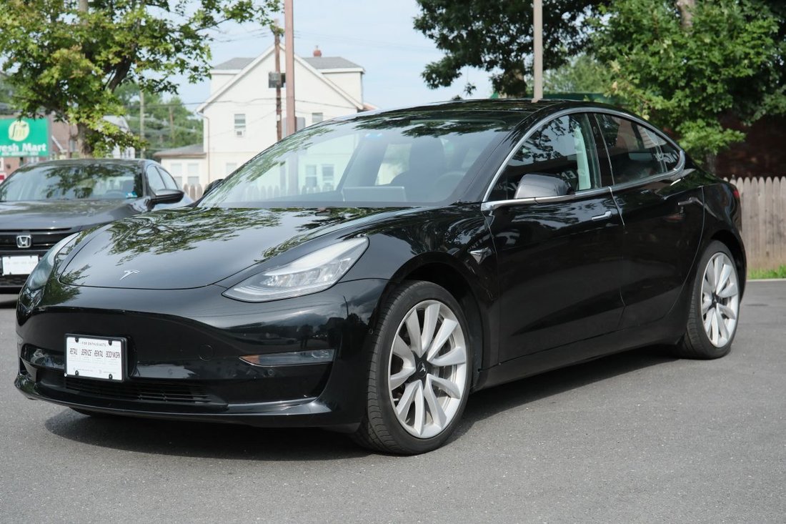Sedan in Highland Park, NJ, United States 3 - 18901772
