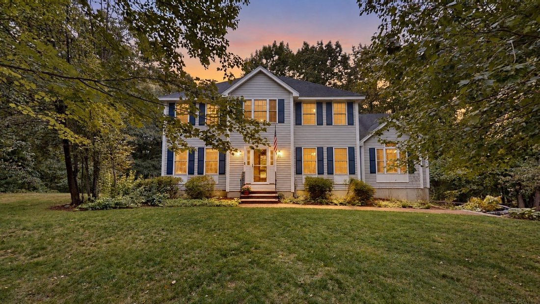 House in Pelham, New Hampshire, United States 1 - 18900038