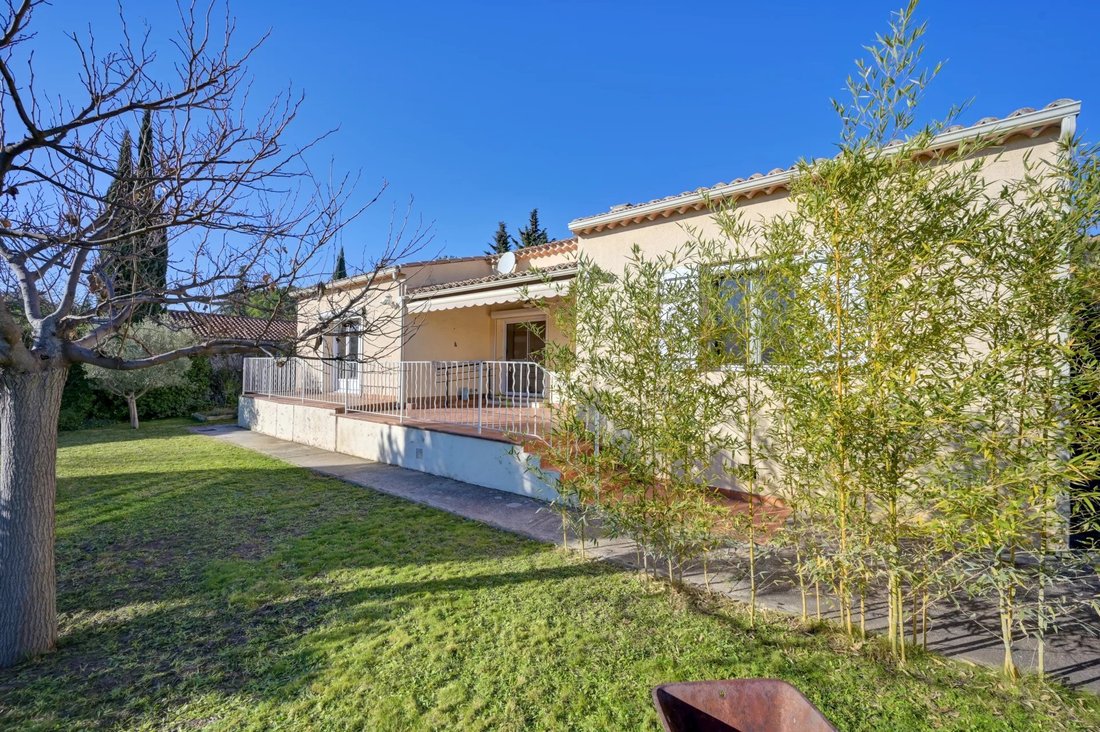 Villa à Pertuis, Provence-Alpes-Côte d'Azur, France 1 - 18897822