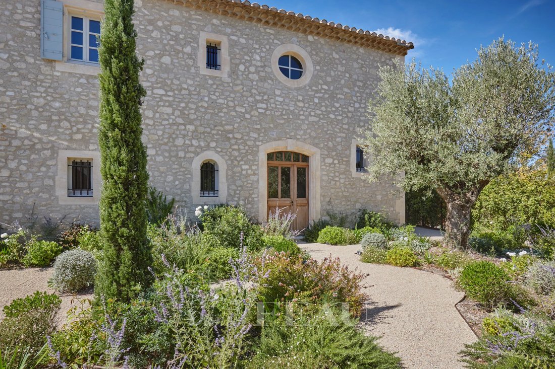 House in Eygalières, Provence-Alpes-Côte d'Azur, France 3 - 17301606