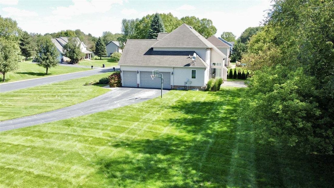 House in South Lyon, Michigan, United States 4 - 18900670