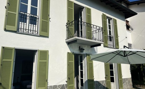 Villa in Moltrasio, Lombardy, Italy 1