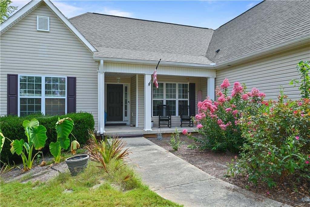 House in Senoia, Georgia, United States 2 - 18896022