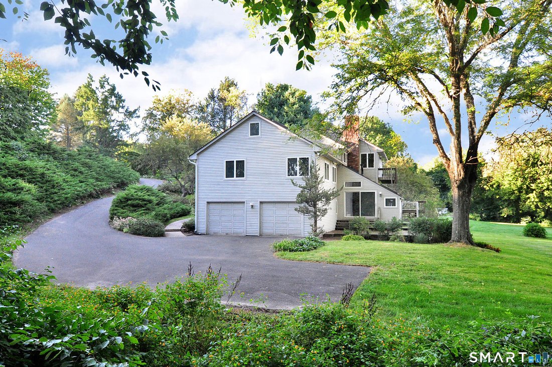 House in East Granby, Connecticut, United States 2 - 18901013