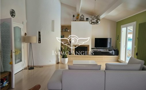Casa en Juvignac, Occitania, Francia 1