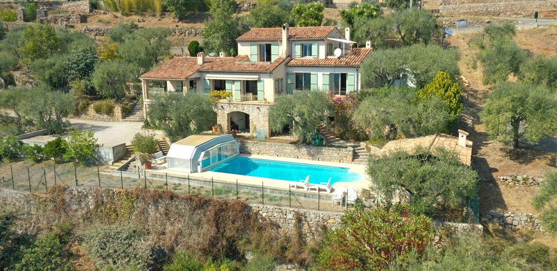 Maison à Spéracèdes, Provence-Alpes-Côte d'Azur, France 2 - 18897809