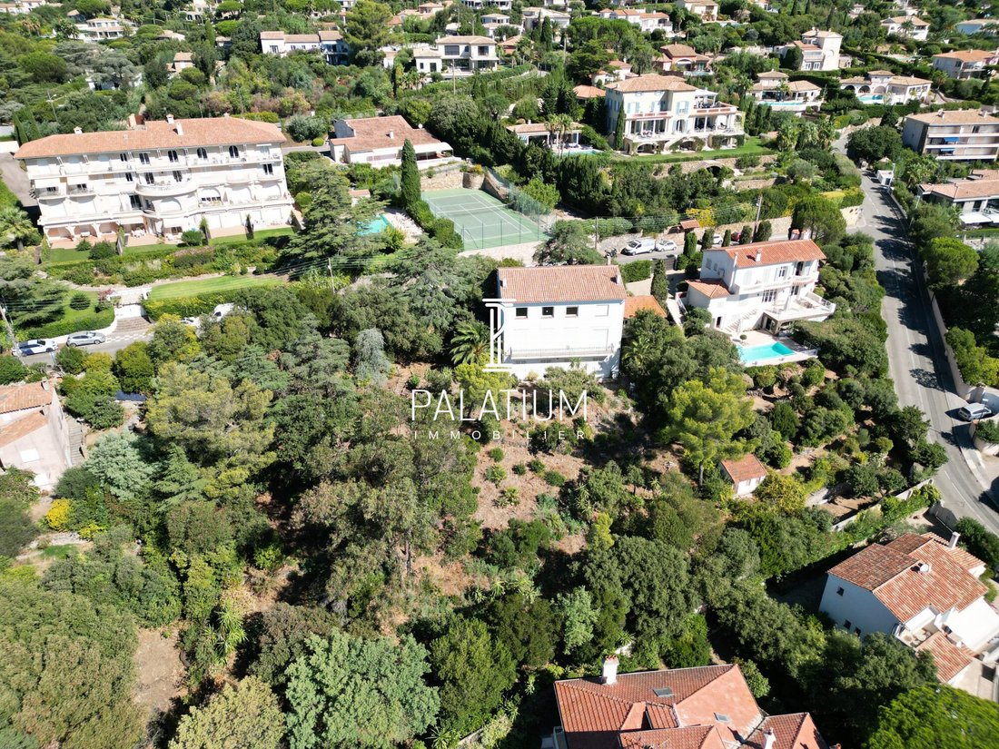 Terrain à Ville-Les Saquedes-Le Bouillonnet, Sainte-Maxime, France 4 - 18902387