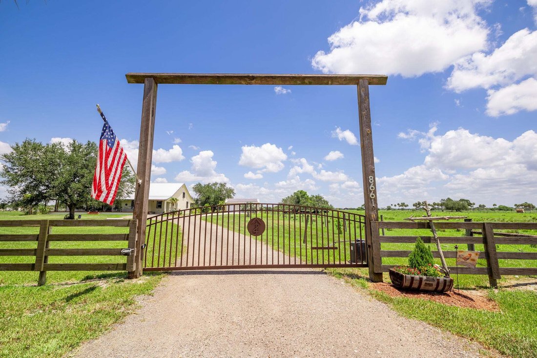 House in Buckhead Ridge, Florida, United States 4 - 18900282