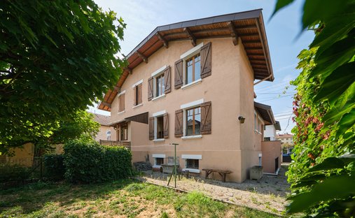 Casa en Galbert, Annecy, Francia 1