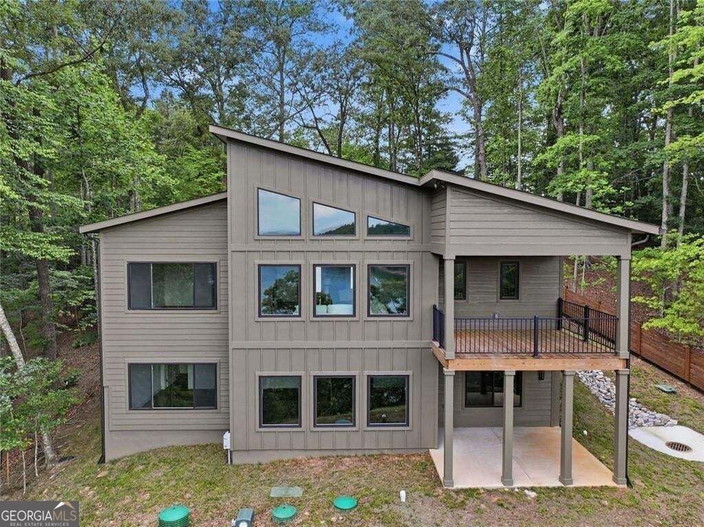 Blairsville, Georgia, United States 3 - 17805160