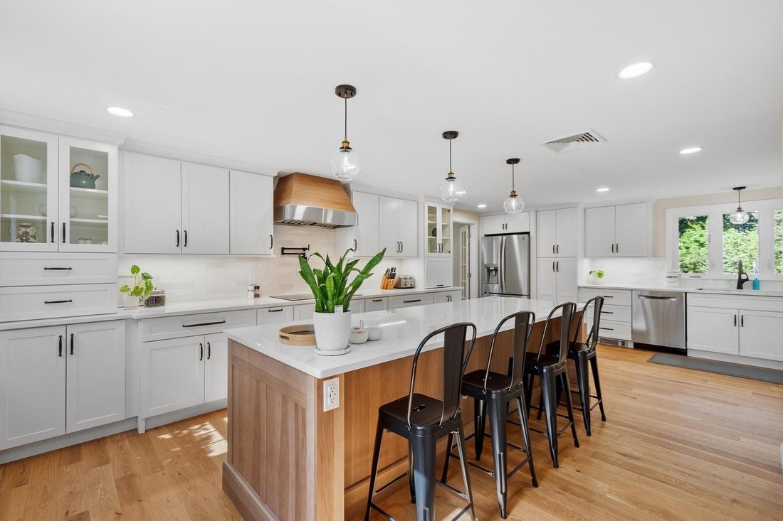 House in North Andover, Massachusetts, United States 3 - 18902622