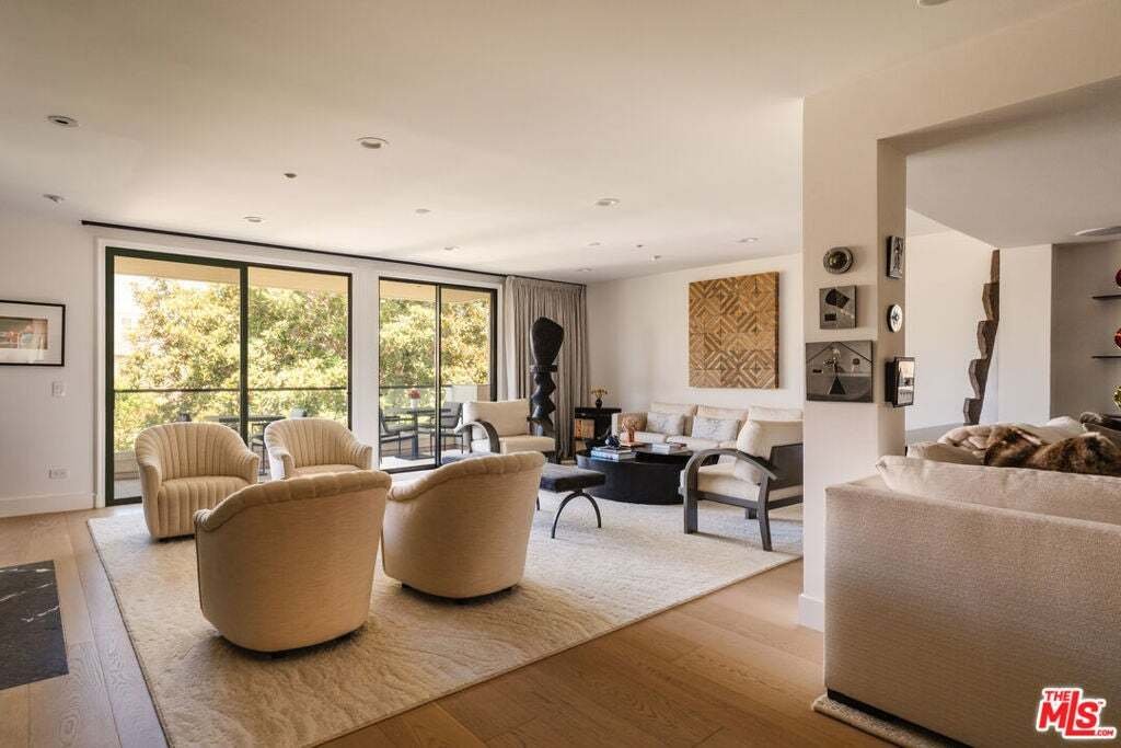 Condo in Santa Monica, California, United States 3 - 18899431
