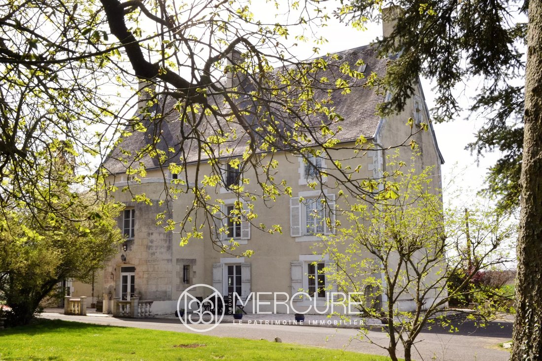 House in Chef-Boutonne, Nouvelle-Aquitaine, France 3 - 12207863