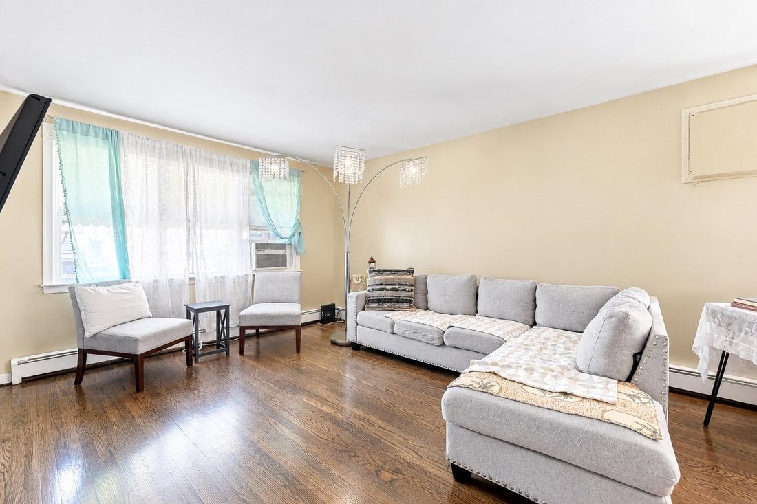 228 Laurel Ave, Kearny, Nj, 07032 In Kearny, New Jersey, United States ...